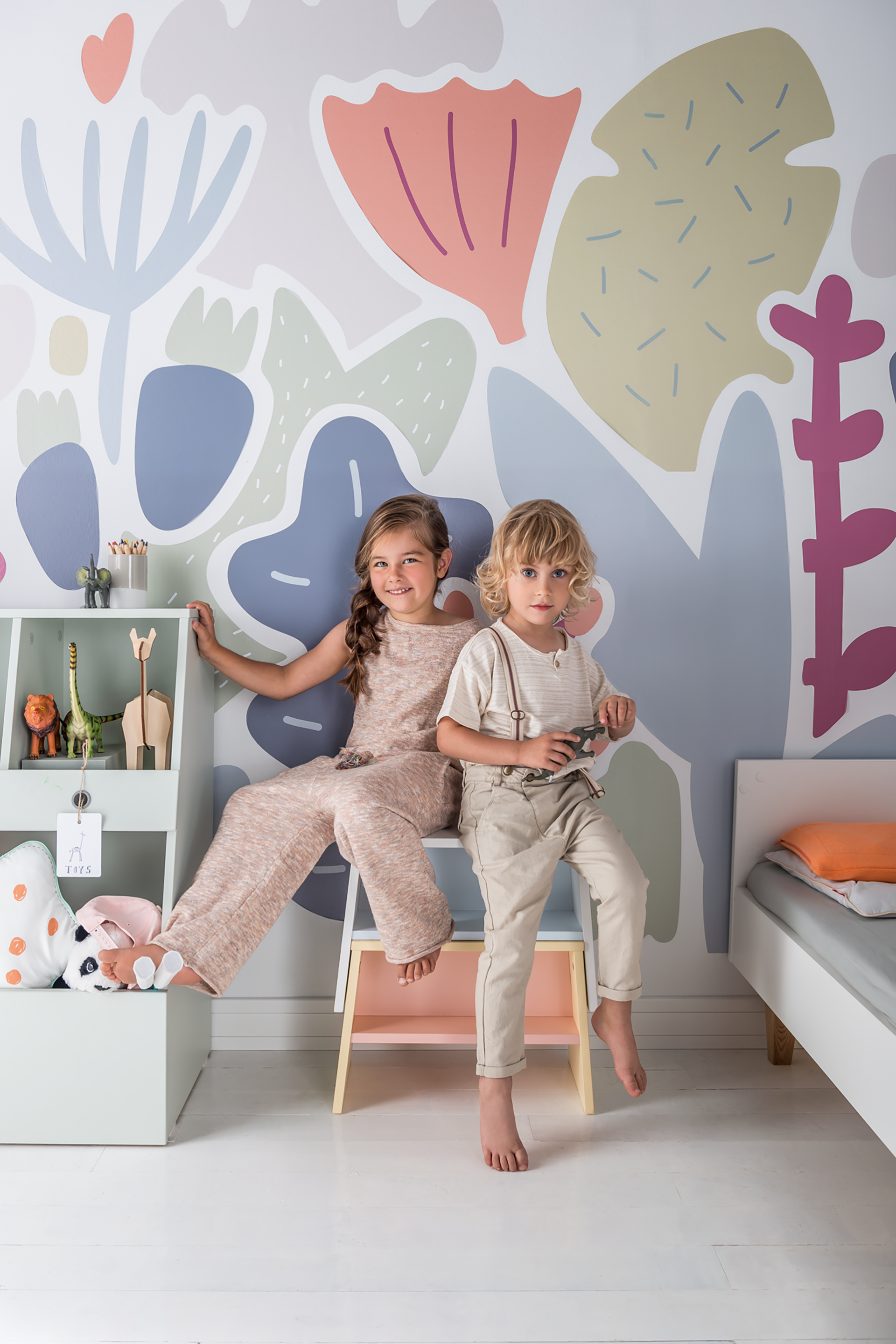 KATALOG MEBLI I DODATKÓW DZIECIĘCYCH