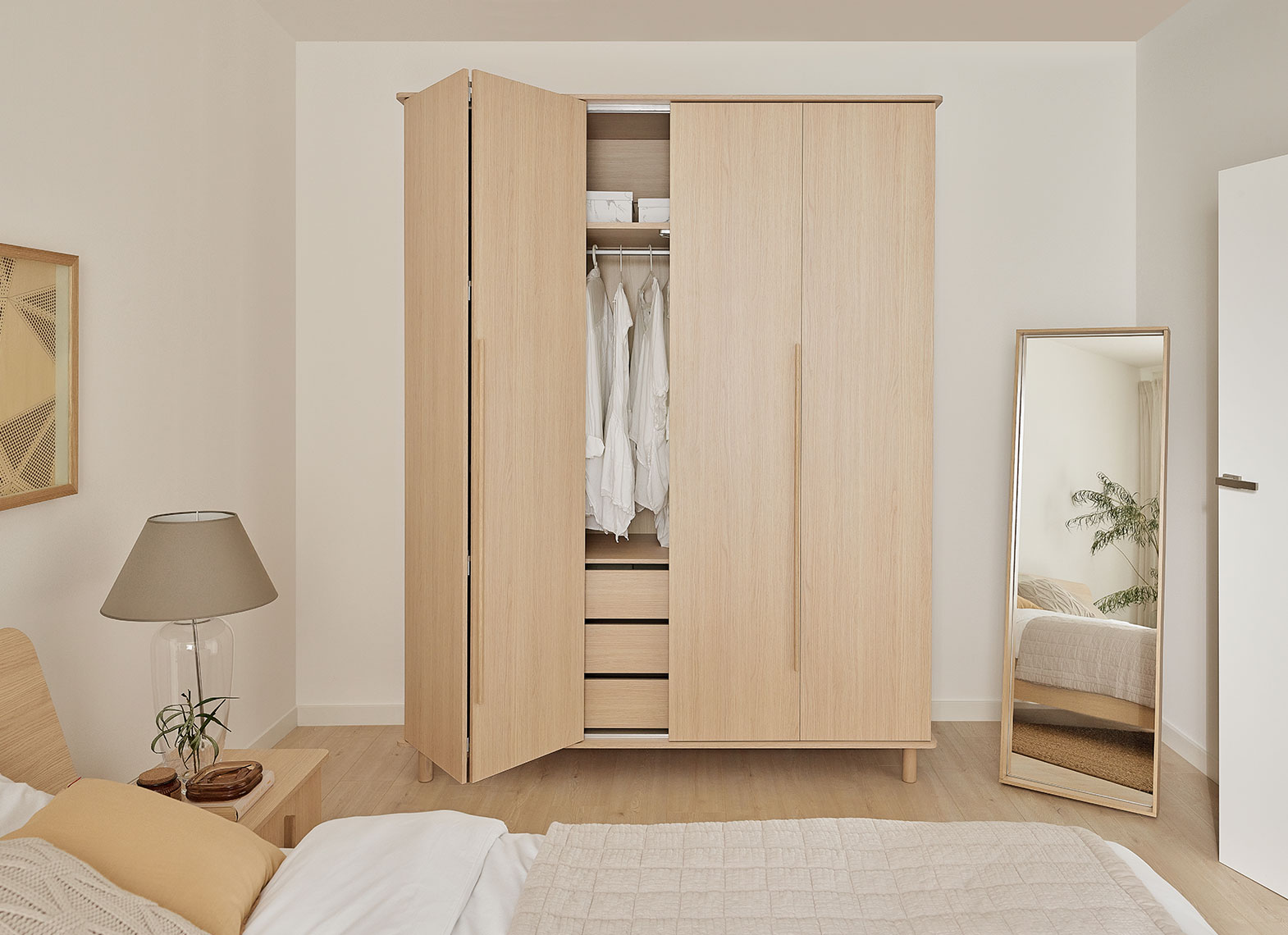 Szafa 4-drzwiowa OMM