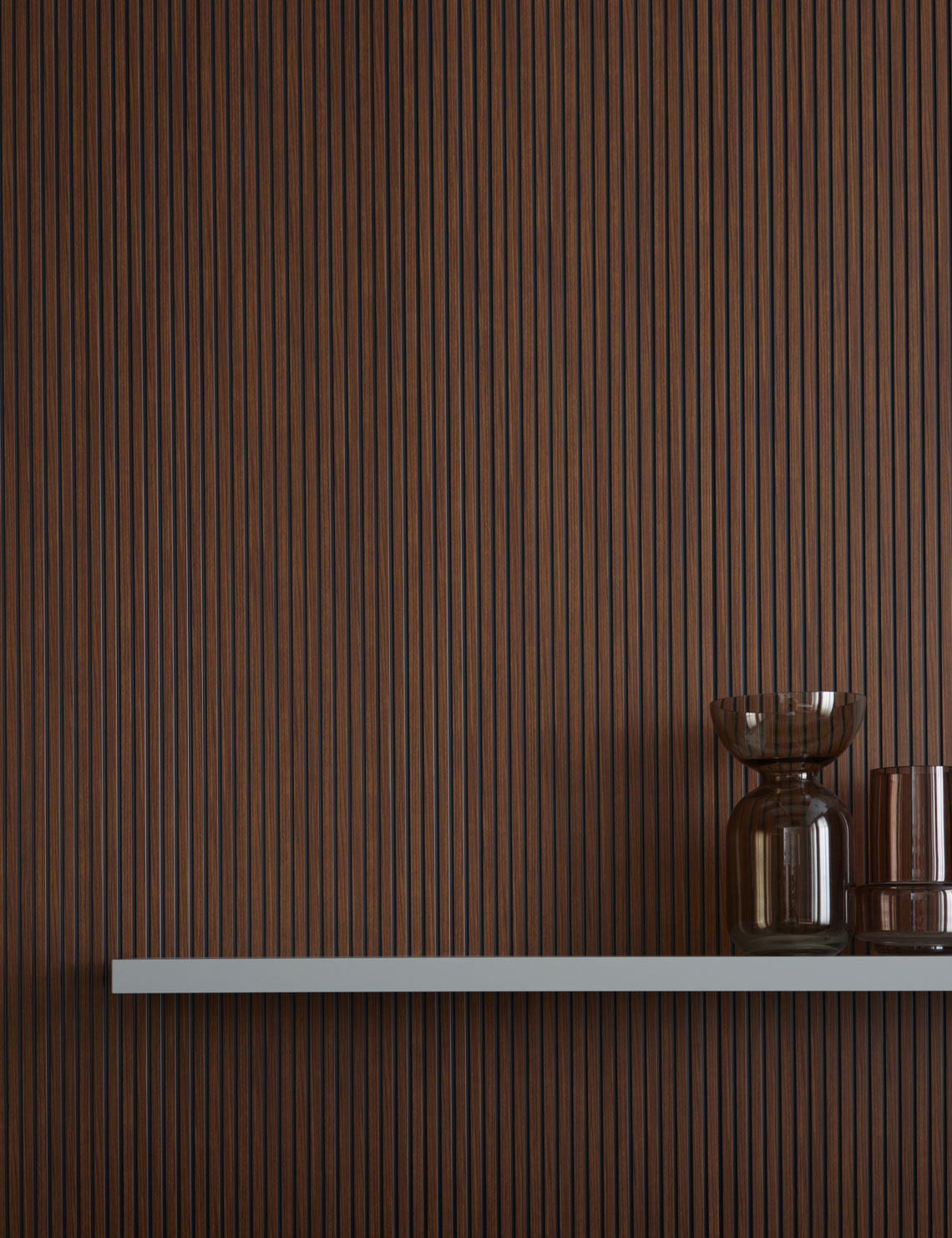 Tonal wall shelf 60x20 cm arrangement