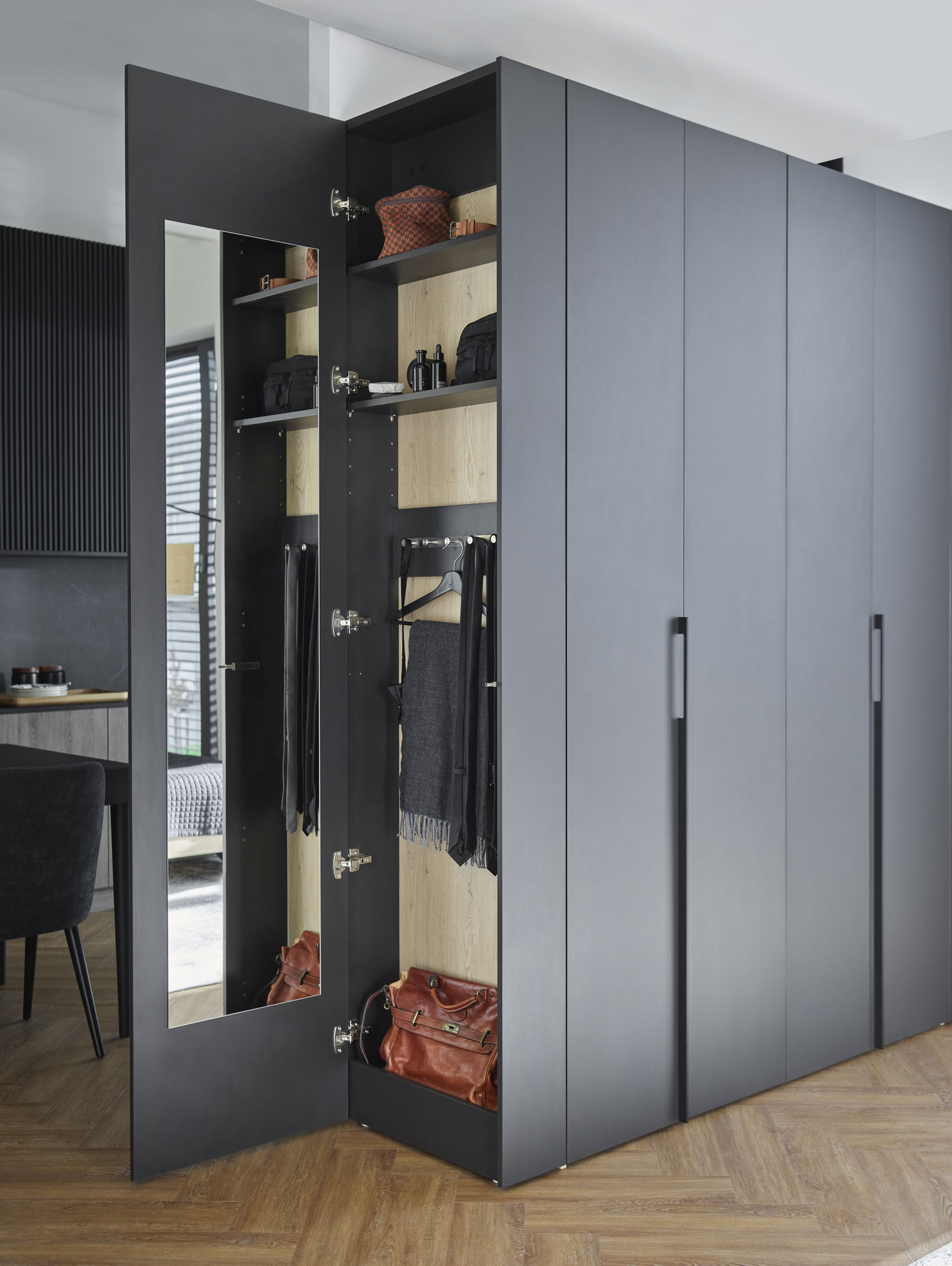 美品✨pp*closet Side cabinet 240 Stor | VOX