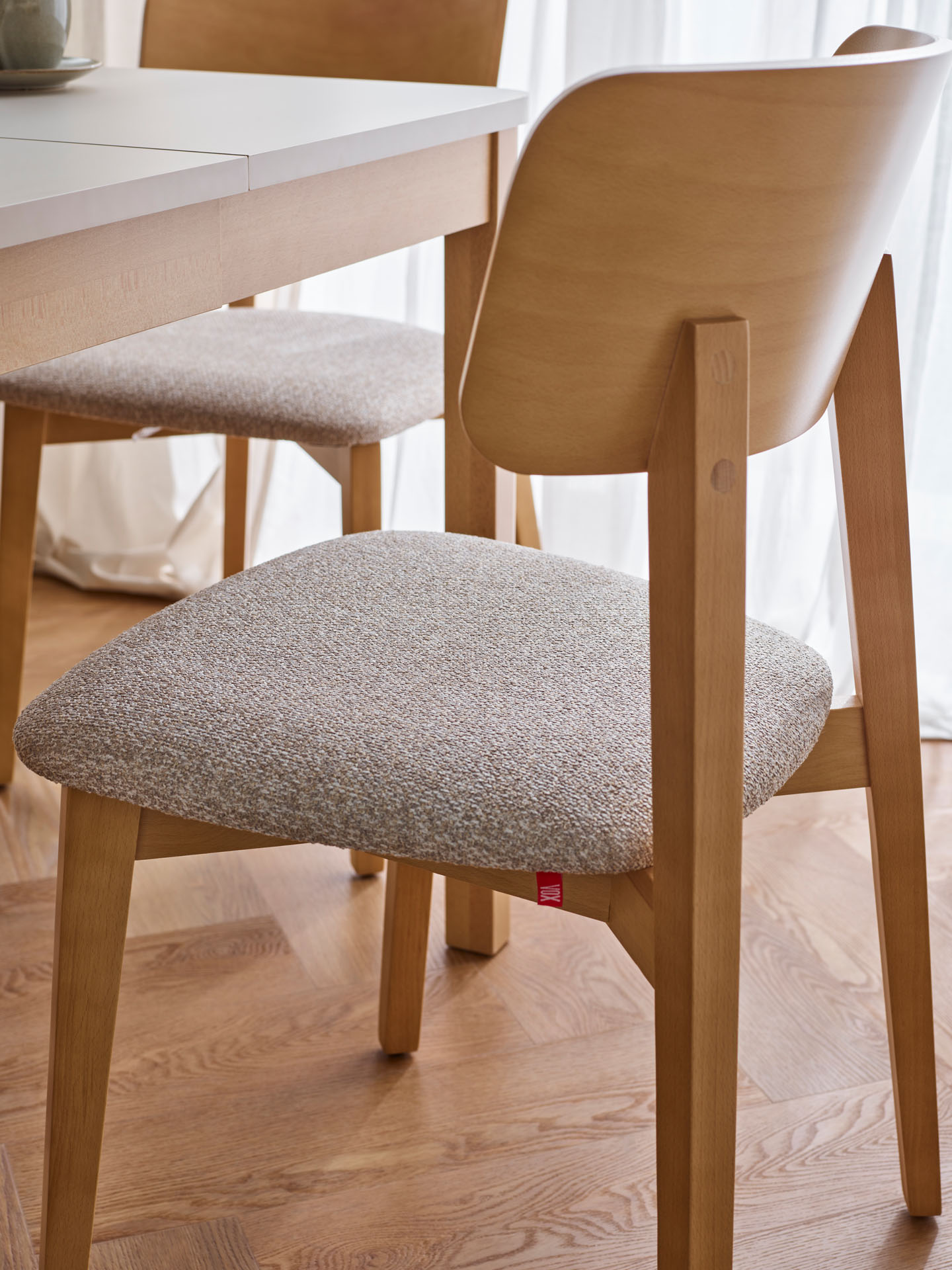 Nolto chair arrangement