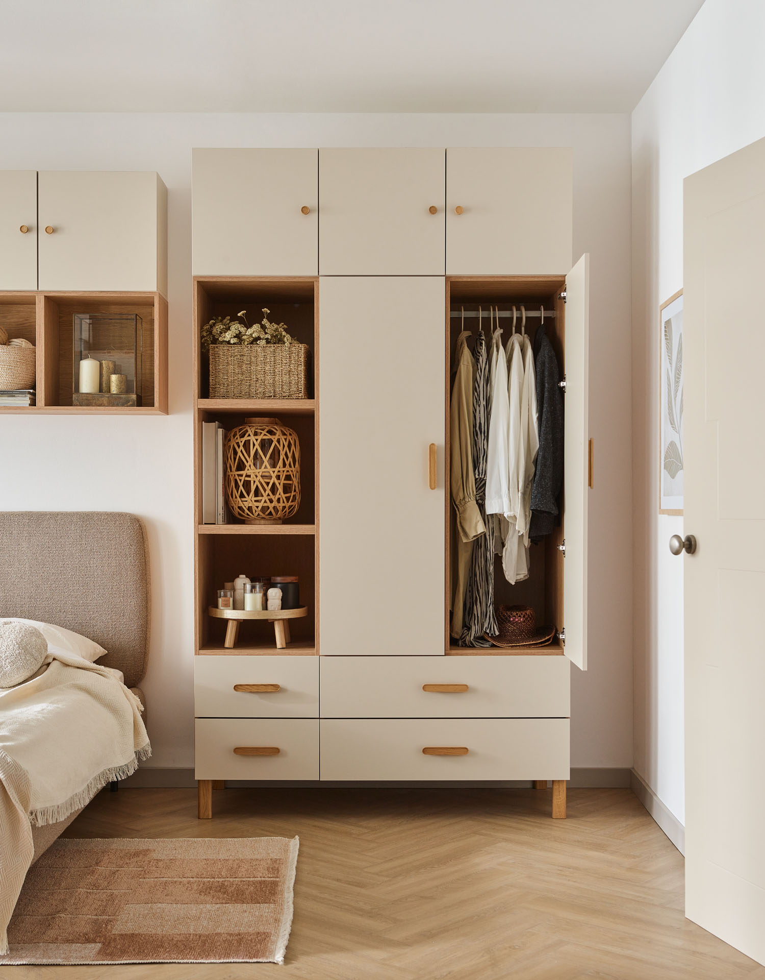3-door wardrobe Creative | VOX