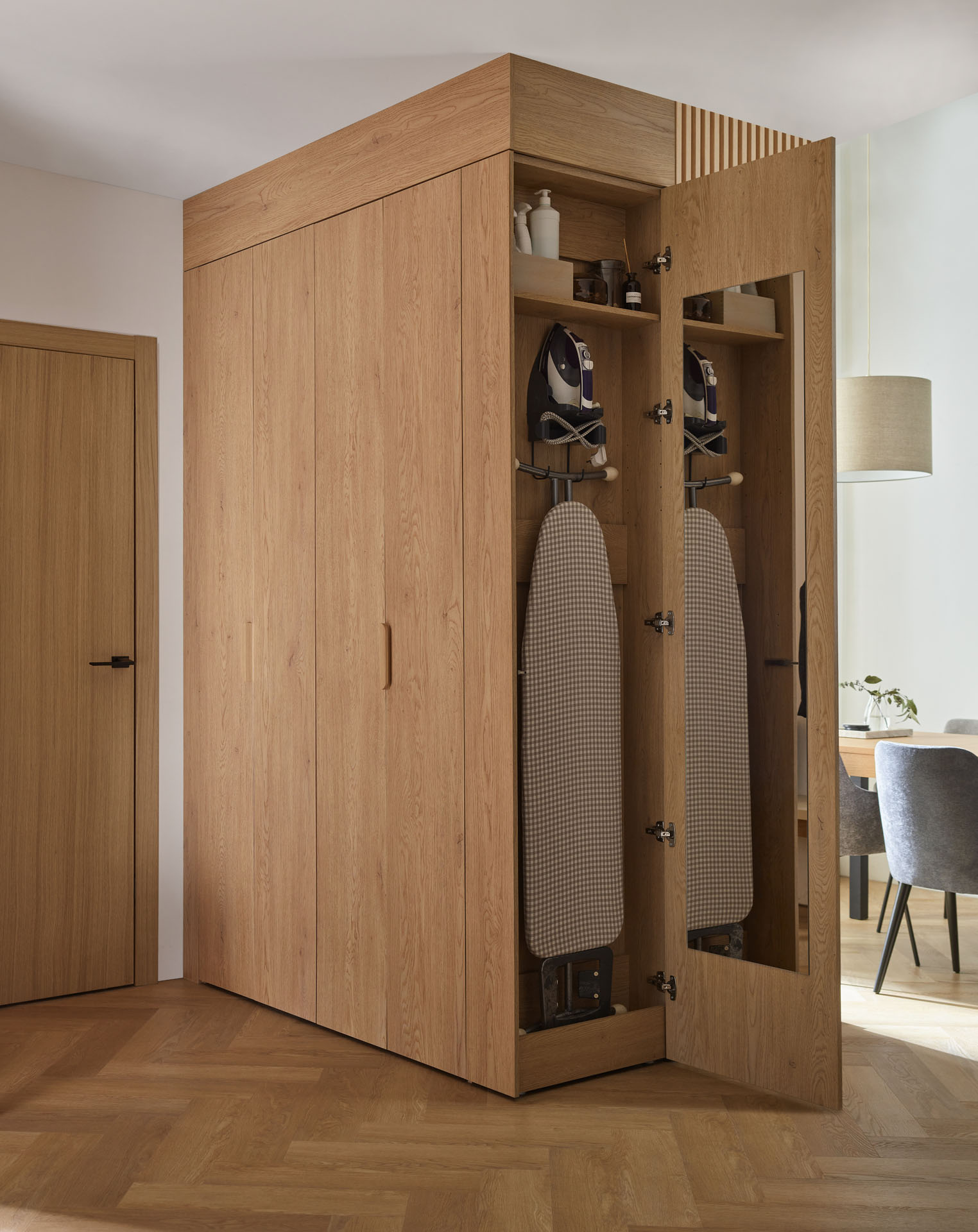 Side cabinet 240 Stor | VOX