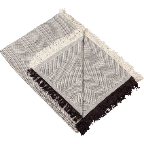 Sami bedspread
