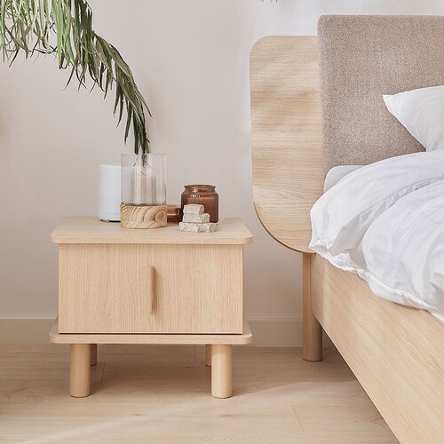 Bedside table with 1 drawer OMM arrangement