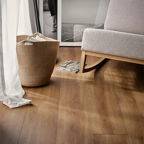 Rigid core flooring with integrated underlay IXPE VOX Rigio Oak Priar arrangement