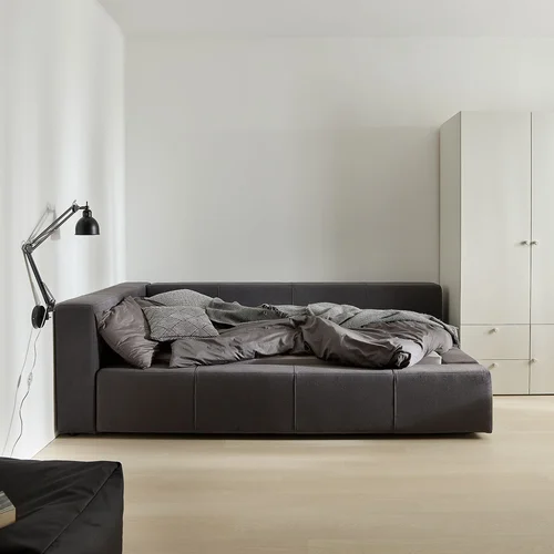 Upholstered bed left Reli arrangement