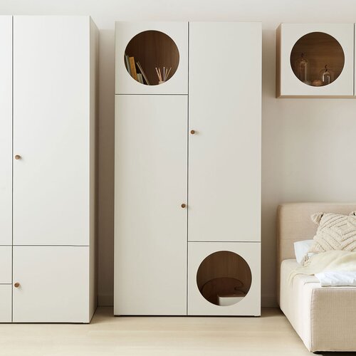 Wide bookcase with front arrangement 5 Reli arrangement