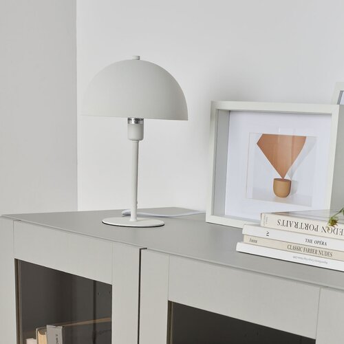Lampa komodowa Nola aranżacja