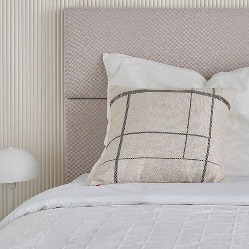Pillow 45x45 Lini arrangement