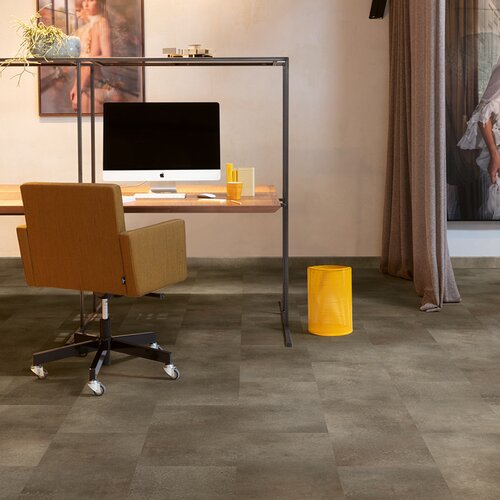 Panele winylowe Quick Step Oro base Skała oksydowana AVSTT40235 aranżacja