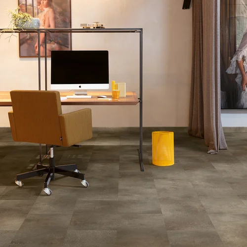 Panele winylowe Quick Step Oro base Skała oksydowana AVSTT40235 aranżacja