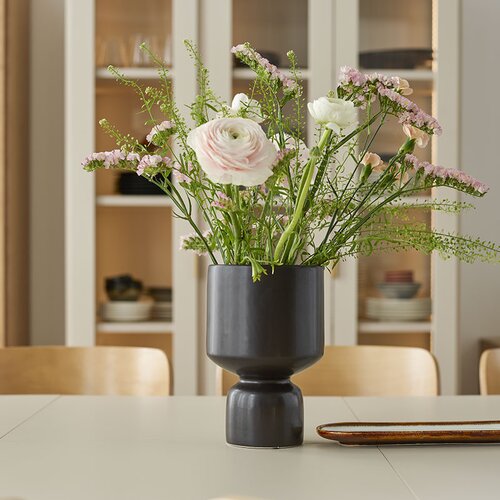 House Nordic flowerpot cover arrangement