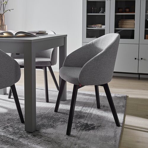 Chair Onest arrangement