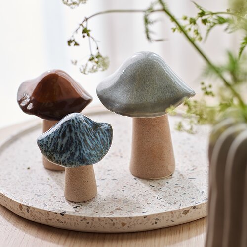 Mushrooms figurine set. 3 pcs arrangement