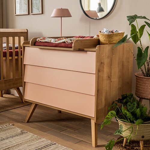 Dresser with 3-drawers Vintage arrangement