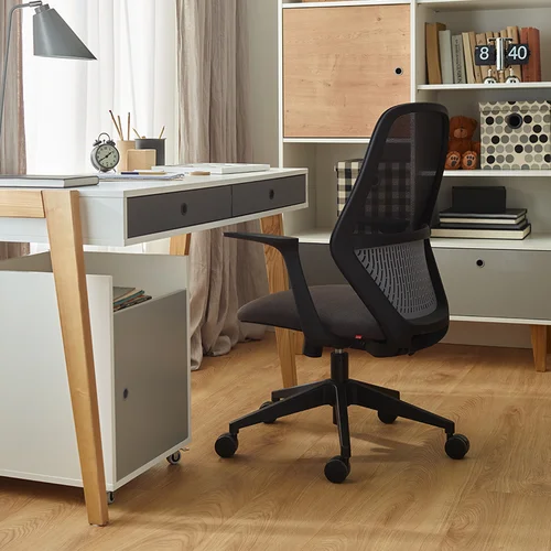 Ting swivel armchair arrangement
