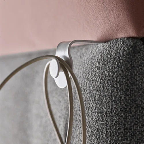 Hanger Soform arrangement