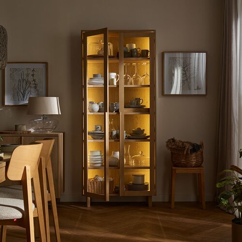 Vitrine large Well Arrangement