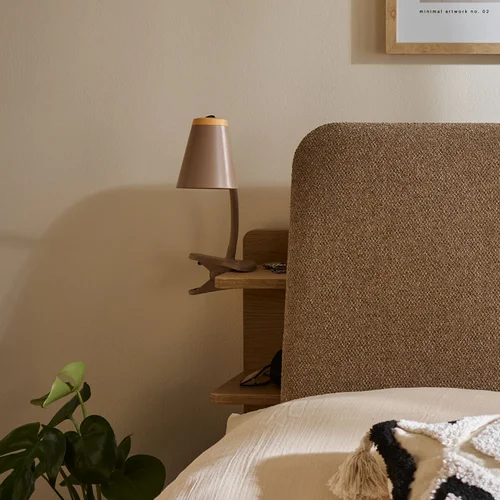 Pongo RL clip-on lamp arrangement