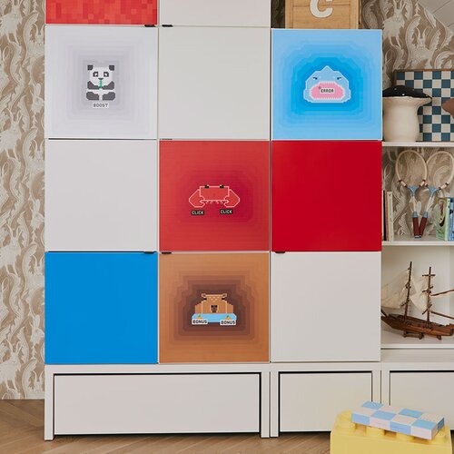 2-door wardrobe with drawers on a platform with pull-out storage box Young Users Next arrangement