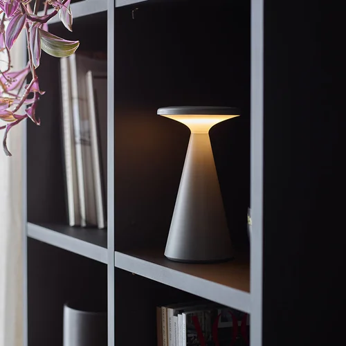 Lampa komodowa Funghi Maxlight aranżacja