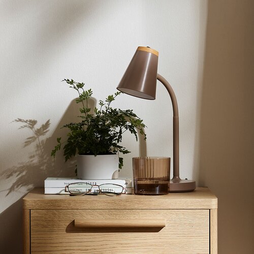 Lampa komodowa Pongo RL aranżacja