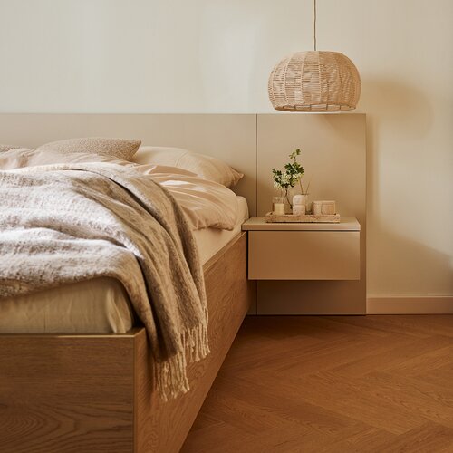 Lit 120x200 avec appui-tête droit et large en panneau Sova Arrangement
