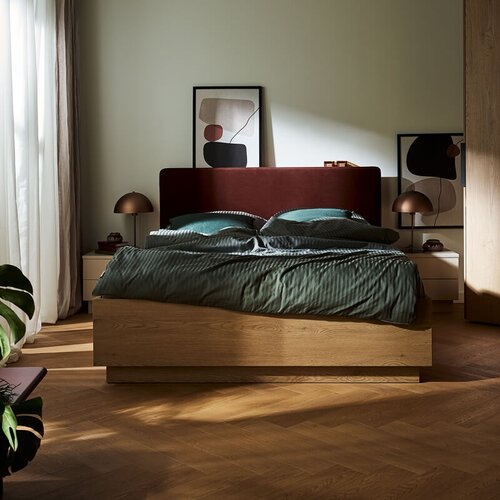 Bed 160x200 with straight upholstered headboard Sova arrangement
