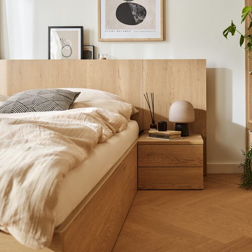 Bed 160x200 with straight wide panel headboard Sova arrangement