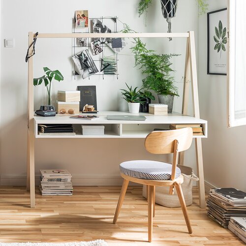 Two-sided desk Spot Young arrangement